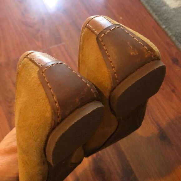 Tory Burch tan suede ballet flats size 8 - Picture 3 of 8